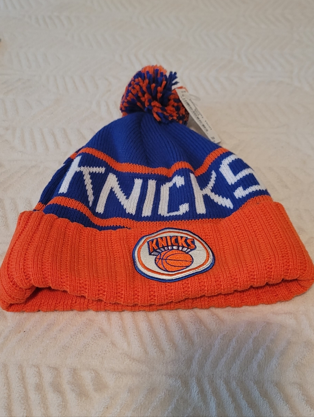 Mitchell & Ness New York Knicks NBA Cuffed Knit Pom Beanie Winter Hat Skully Cap